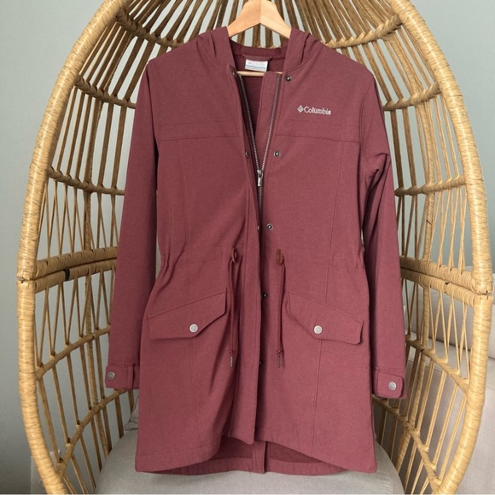 Columbia Long Softshell Jacket Burgundy Hooded XS Lightweight